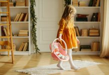 Jak wybrać lalki interaktywne dla dziewczynki? lalka interaktywna